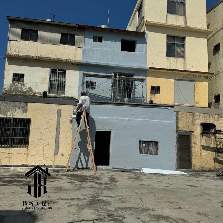 台中外牆補土補裂施作外牆防水漆、鐵皮防鏽油漆處理